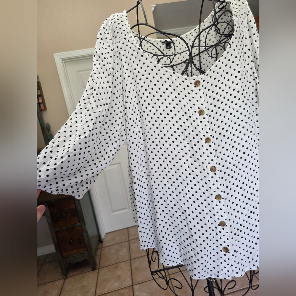 Torrid Top - Picture 3 of 5